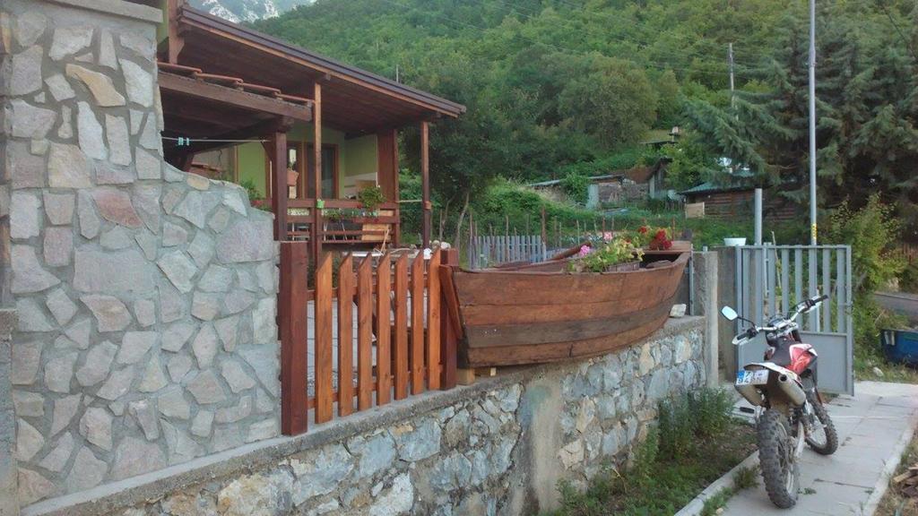 Blue Bay Guest House Trpejca Exterior foto